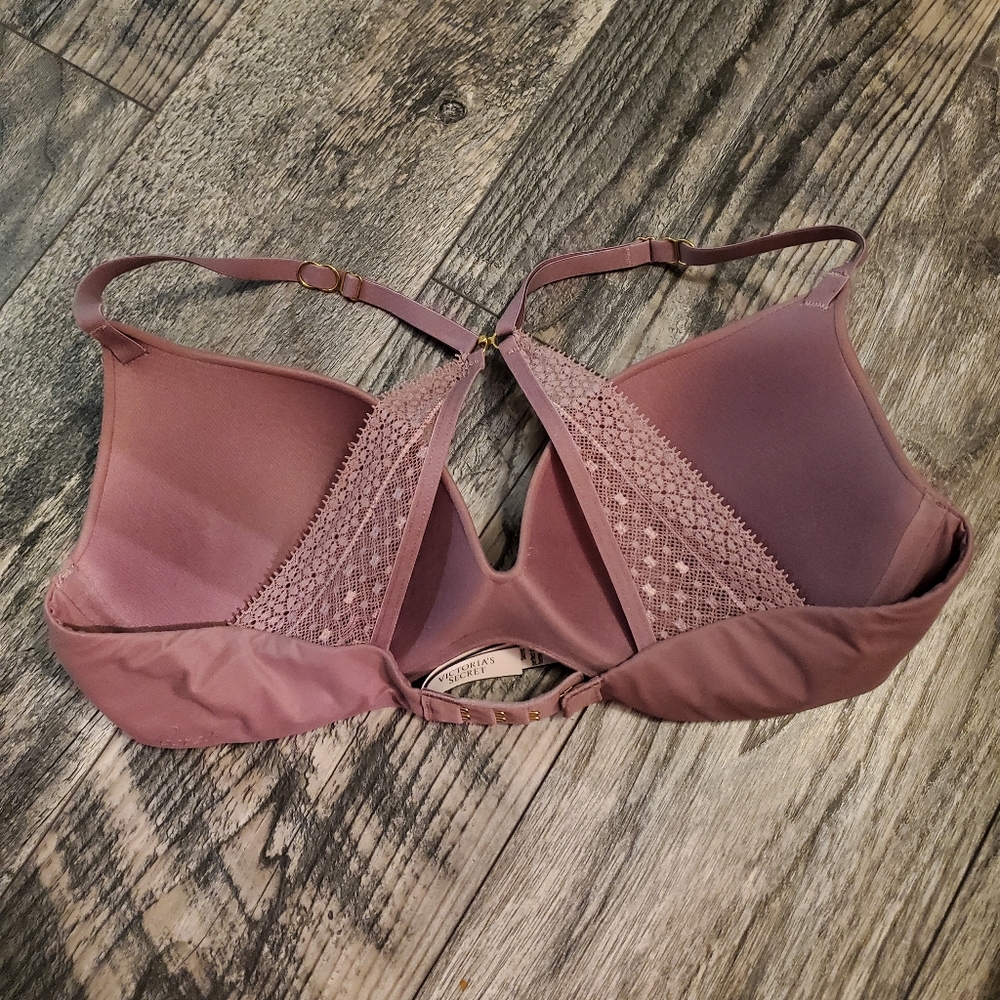Victorias Secret , light push up bra